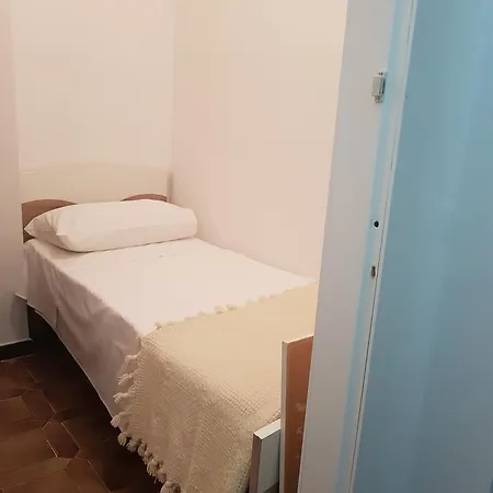 La Farfalla * جنوى